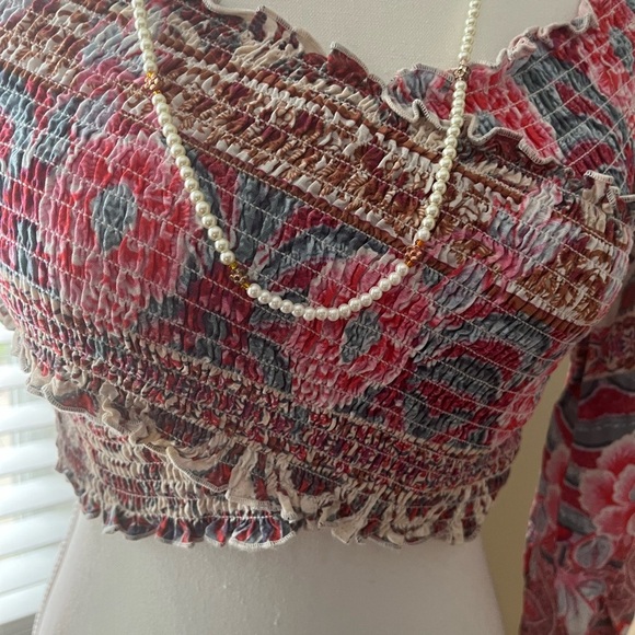 [S] GUESS Pink Floral Print Festival Inspired Crop Top with Lettuce Detail - Picture 4 of 10